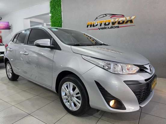 TOYOTA-YARIS-2018