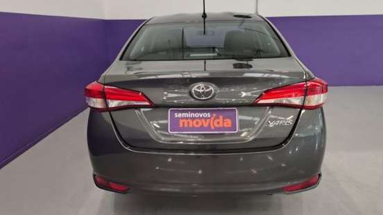TOYOTA-YARIS-2024