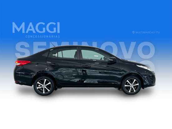 TOYOTA-YARIS-2020