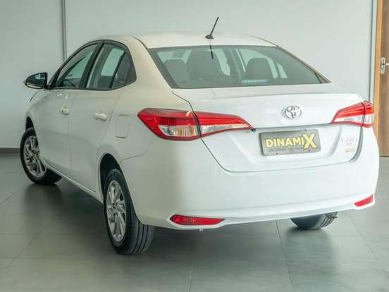 TOYOTA-YARIS-1.5 16V FLEX SEDAN XS CONNECT MULTIDRIVE TOYOTA-YARIS-2023