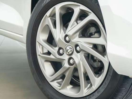 TOYOTA-YARIS-1.5 16V FLEX SEDAN XS CONNECT MULTIDRIVE TOYOTA-YARIS-2023