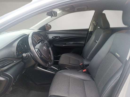 TOYOTA-YARIS-1.5 16V FLEX SEDAN XS MULTIDRIVE TOYOTA-YARIS-2024
