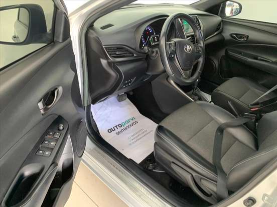 TOYOTA-YARIS-1.5 16V FLEX XL MULTIDRIVE TOYOTA-YARIS-2022