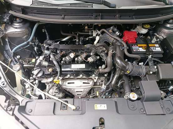 TOYOTA-YARIS-2021