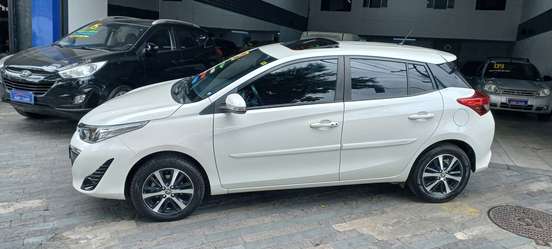 TOYOTA-YARIS-2020