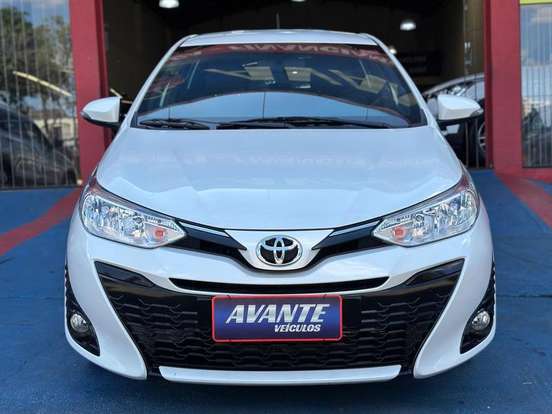 TOYOTA-YARIS-1.5 16V FLEX XS MULTIDRIVE TOYOTA-YARIS-2019