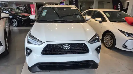 TOYOTA-YARIS CROSS-2026