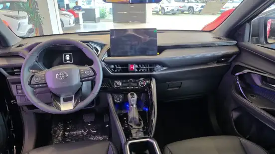 TOYOTA-YARIS CROSS-2026