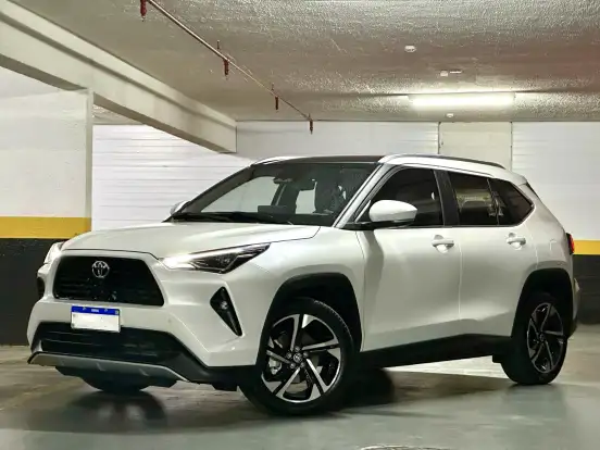 TOYOTA-YARIS CROSS-2026