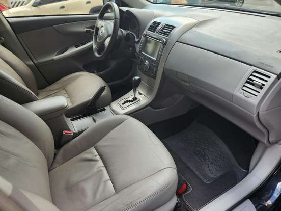 TOYOTA-COROLLA-2009