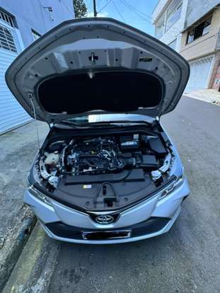 TOYOTA-COROLLA-2021