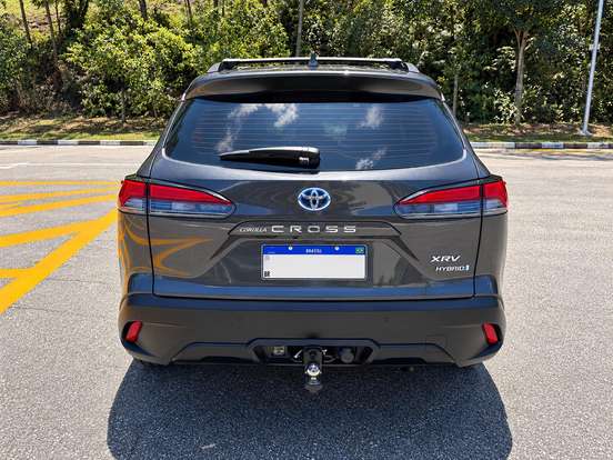 TOYOTA-COROLLA CROSS-2023