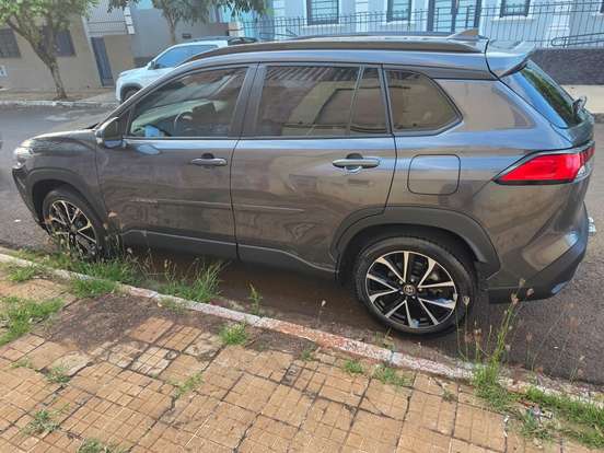 TOYOTA-COROLLA CROSS-2024