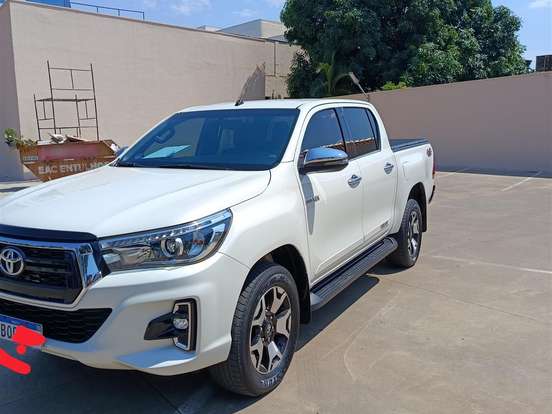 TOYOTA-HILUX-2.8 SRX 4X4 CD 16V DIESEL 4P AUTOMÁTICO TOYOTA-HILUX-2020