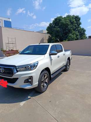 TOYOTA-HILUX-2.8 SRX 4X4 CD 16V DIESEL 4P AUTOMÁTICO TOYOTA-HILUX-2020