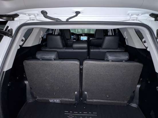 TOYOTA-HILUX SW4-2024