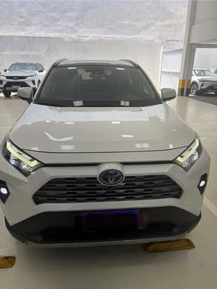 TOYOTA-RAV4-2023
