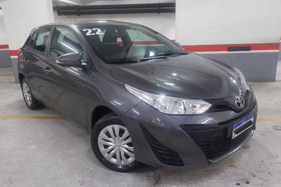 TOYOTA YARIS 1.3 16V FLEX XL LIVE MULTIDRIVE