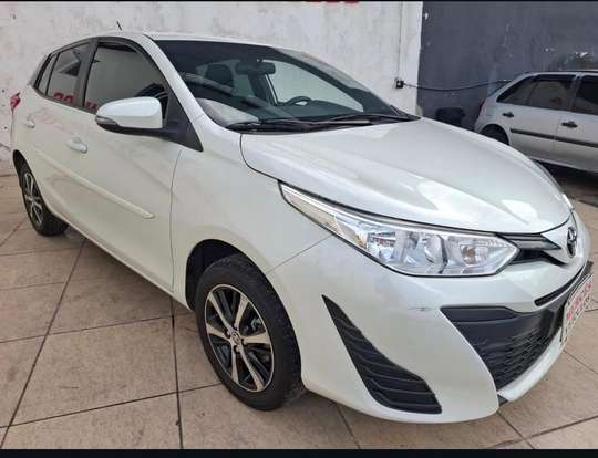 TOYOTA-YARIS-2020