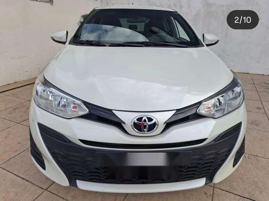 TOYOTA-YARIS-2020