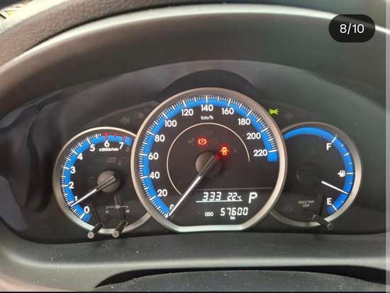 TOYOTA-YARIS-2020