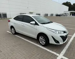 TOYOTA YARIS 1.5 16V FLEX SEDAN XL PLUS TECH MULTIDRIVE TOYOTA YARIS 1.5 16V FLEX SEDAN XL PLUS TECH MULTIDRIVE