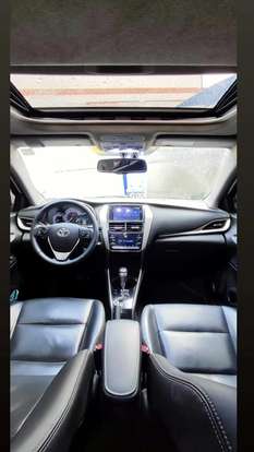 TOYOTA-YARIS-2019