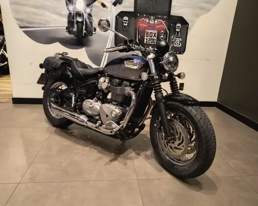 TRIUMPH BONNEVILLE SPEEDMASTER 