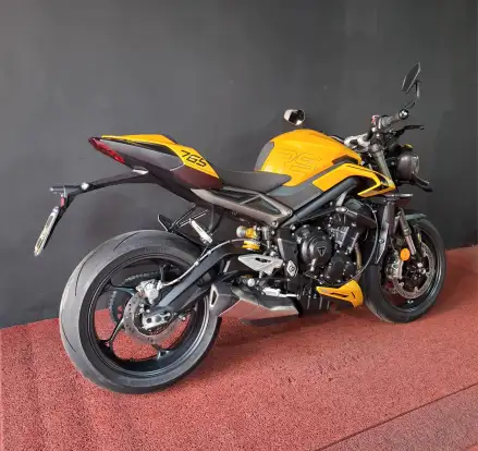 TRIUMPH-STREET TRIPLE RS ABS-2025