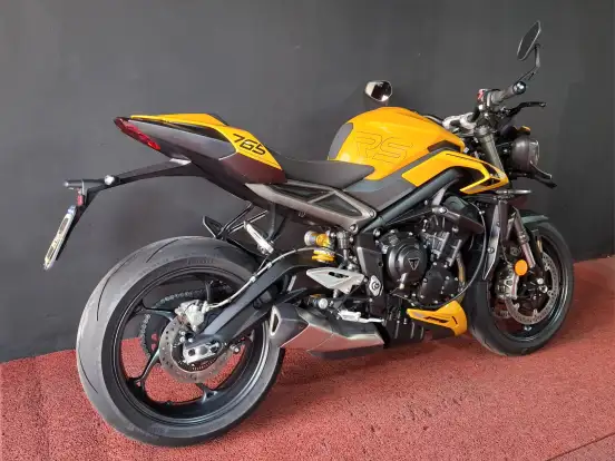 TRIUMPH-STREET TRIPLE RS ABS TRIUMPH-STREET TRIPLE RS ABS-2025