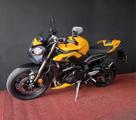 TRIUMPH-STREET TRIPLE RS ABS-2025