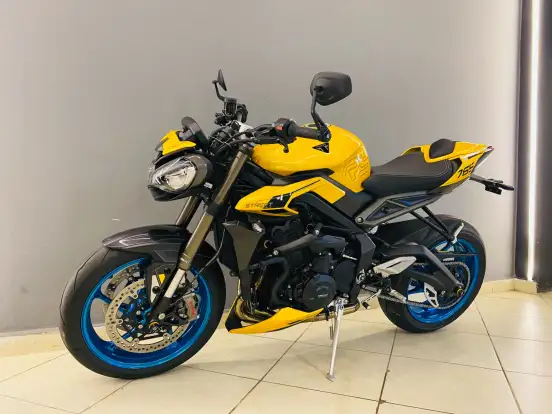 TRIUMPH-STREET TRIPLE RS ABS TRIUMPH-STREET TRIPLE RS ABS-2025
