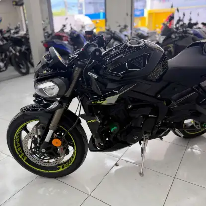 TRIUMPH-STREET TRIPLE RS ABS-2024