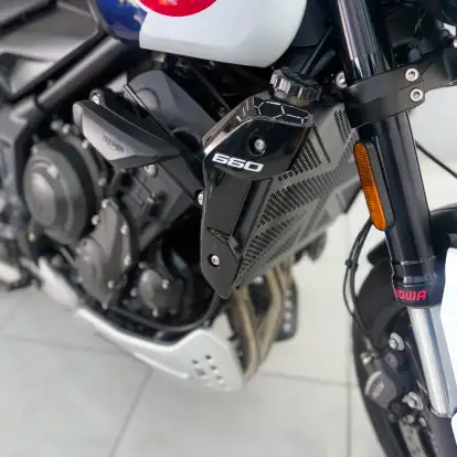 TRIUMPH-TRIDENT 660 TRIPLE TRIBUTE EDITION TRIUMPH-TRIDENT 660 TRIPLE TRIBUTE EDITION-2024