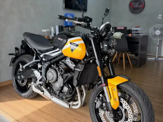 TRIUMPH-TRIDENT 660 TRIUMPH-TRIDENT 660-2026