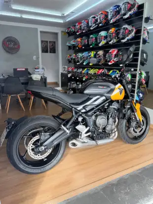 TRIUMPH-TRIDENT 660-2026