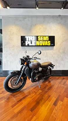 TRIUMPH-BONNEVILLE T120 BLACK 1200-2025