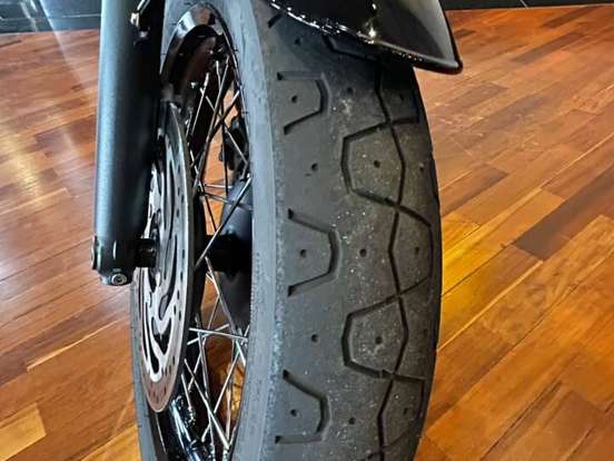 TRIUMPH-BONNEVILLE T120 BLACK 1200 TRIUMPH-BONNEVILLE T120 BLACK 1200-2025