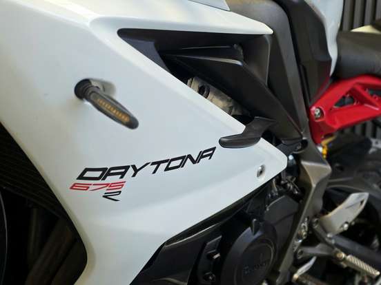 TRIUMPH-DAYTONA 675R ABS TRIUMPH-DAYTONA 675R ABS-2013