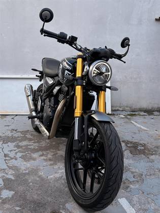 TRIUMPH SPEED 400 