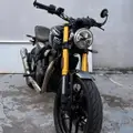 TRIUMPH SPEED 400 TRIUMPH SPEED 400