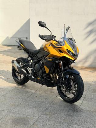 TRIUMPH TIGER 800 SPORT 