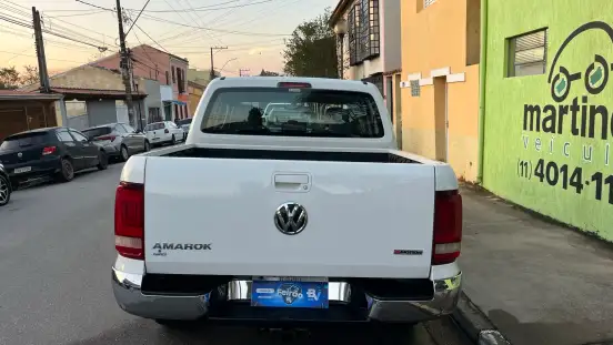 VOLKSWAGEN-AMAROK-2.0 HIGHLINE 4X4 CD 16V TURBO INTERCOOLER DIESEL 4P AUTOMÁTICO VOLKSWAGEN-AMAROK-2018