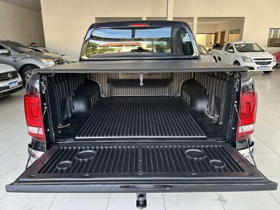 VOLKSWAGEN-AMAROK-2.0 HIGHLINE 4X4 CD 16V TURBO INTERCOOLER DIESEL 4P AUTOMÁTICO VOLKSWAGEN-AMAROK-2019