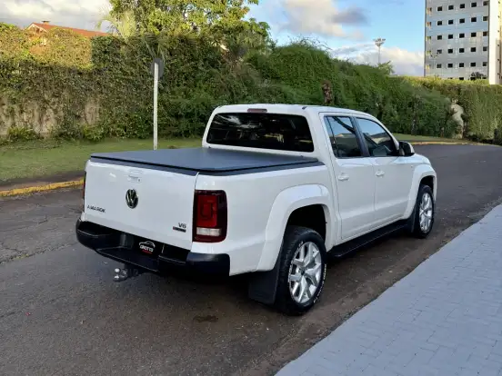 VOLKSWAGEN-AMAROK-3.0 V6 TDI DIESEL COMFORTLINE CD 4MOTION AUTOMÁTICO VOLKSWAGEN-AMAROK-2023