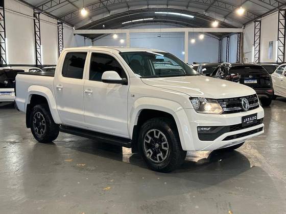 VOLKSWAGEN AMAROK 3.0 V6 TDI DIESEL COMFORTLINE CD 4MOTION AUTOMÁTICO