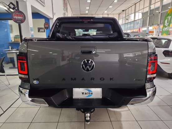 VOLKSWAGEN-AMAROK-2024