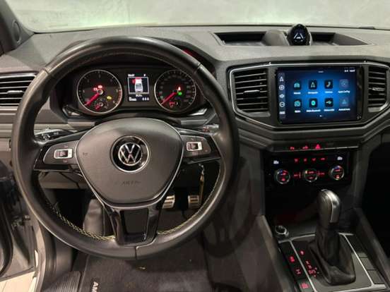 VOLKSWAGEN-AMAROK-2024
