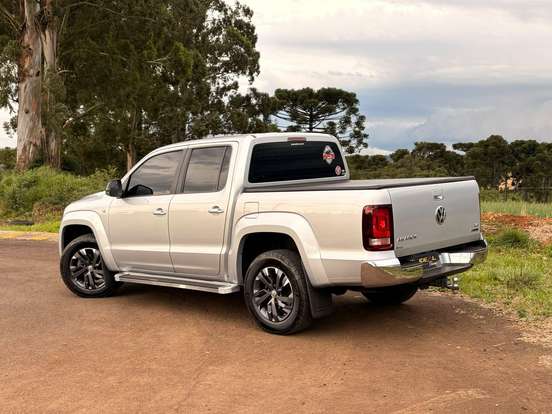 VOLKSWAGEN-AMAROK-2020