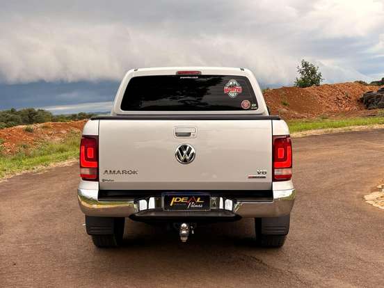 VOLKSWAGEN-AMAROK-3.0 V6 TDI DIESEL HIGHLINE CD 4MOTION AUTOMÁTICO VOLKSWAGEN-AMAROK-2020